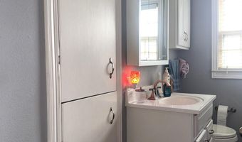 813 W Mann Ave, Artesia, NM 88210