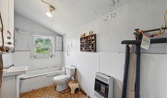 402 S Watson St, Alvarado, TX 76009