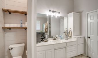 162 Lakeview Dr, Aledo, TX 76008