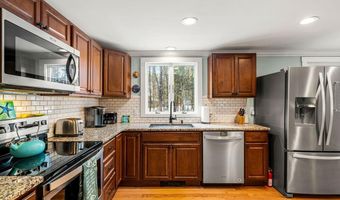 36 Mack Hill Rd, Amherst, NH 03031