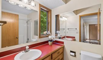 3355 Trading Post Trl S, Afton, MN 55001