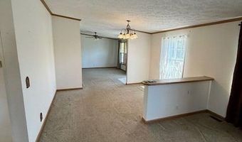 5838 Meadowbrook Rd, Albany, OH 45710