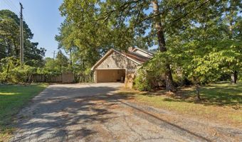 110 Acker Dr, Ada, OK 74820