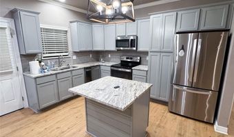 901 Lee St, Benton, LA 71006