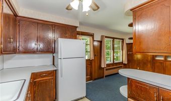 105 Borden Ave, Johnston, RI 02919