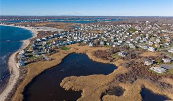 120 Chestnut Ave, Narragansett, RI 02882