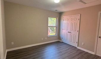 12 Georgian Cir, Adairsville, GA 30103