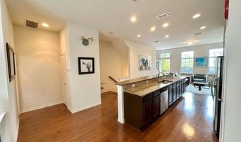 5029 Parkview Pl, Addison, TX 75001