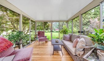 53 Jordan Rd, Amherst, NY 14221
