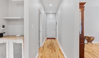 8000 Pembelton Dr, Amelia Court House, VA 23002