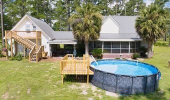 634 Alapaha River Dr, Alapaha, GA 31622