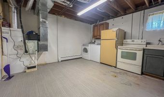 467 Rohr St, Arnolds Park, IA 51331