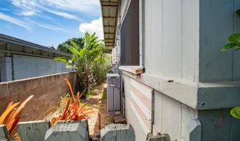 307 Naholo Cir, Kahului, HI 96732