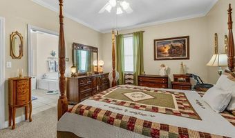 404 Shallowford Dr, Boiling Springs, SC 29316