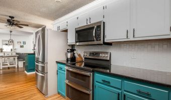 318 Daniel Paul Dr, Archdale, NC 27263