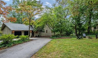 26 Fitzgerald Dr, Annapolis, MD 21401