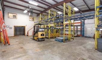 1079 Aquidneck Ave 2A, Middletown, RI 02842
