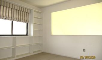 1 Westbury Ct, Ann Arbor, MI 48105