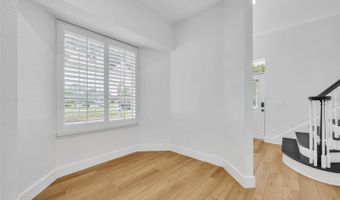 22 E HAZEL St, Orlando, FL 32804