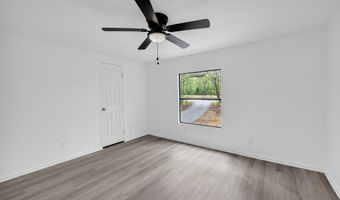 1144 Wolfskin Rd, Arnoldsville, GA 30619