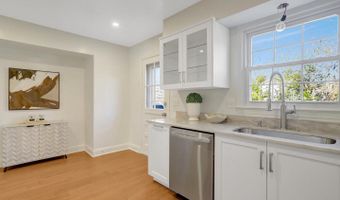 216 DUNCAN Ave, Alexandria, VA 22301