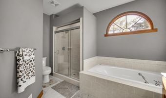 2161 Burnham Ct, Algonquin, IL 60102