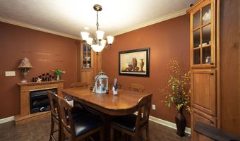 1584 Hawkins Ln, Bells, TN 38006