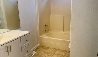 20843 Waalew Rd C44, Apple Valley, CA 92307