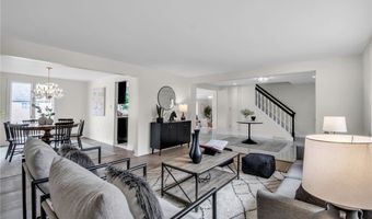 10 San Mateo Ct, Amherst, NY 14051