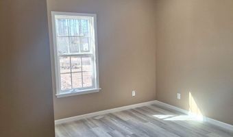 155 Peach Ln, Baxley, GA 31513