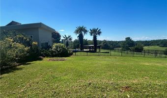 1304 E Queen St, Pendleton, SC 29670