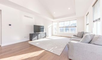 3341 Roseford Blvd, Ann Arbor, MI 48105