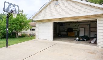 8342 N Odell Ave, Niles, IL 60714
