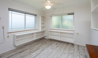3329 Woodlawn Dr, Honolulu, HI 96822