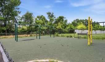 4602 GOUGH St, Baltimore, MD 21224