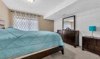 1738 Highview Circle Ct, Ballwin, MO 63021