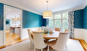 1 Northwest Psge, Barrington, RI 02806