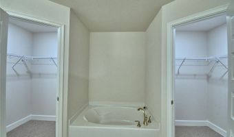 4410 JUNEBERRY Dr, Auburndale, FL 33823