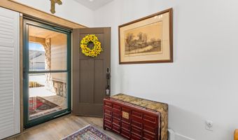4928 N Prestwick Ave, Bel Aire, KS 67226