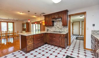 8 Longview Dr, Bow, NH 03304