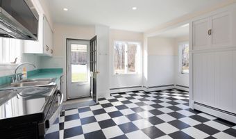 59 Prospect St, Canaan, CT 06031