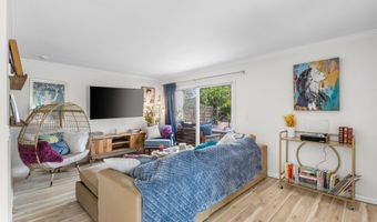 4021 Yankee Dr, Agoura Hills, CA 91301