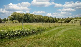 299 Davisville Rd, North Kingstown, RI 02852