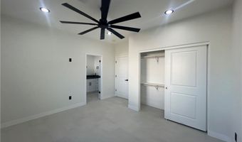 949 Harbor Dr, Bullhead City, AZ 86442