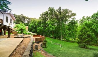 50 W Oak Hill Dr, Ballwin, MO 63021