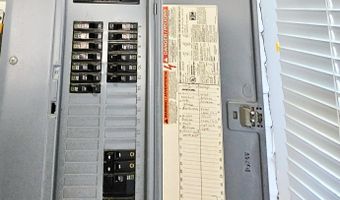 145 W 19TH St, Baxter Springs, KS 66713