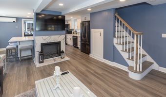 55 Swan Ave, Old Lyme, CT 06371