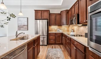 2811 SW Westview Ln, Ankeny, IA 50023