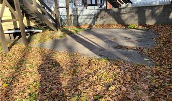 564 Carroll St, Akron, OH 44304