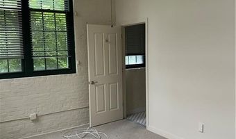 20 Newman Ave 1-1102, East Providence, RI 02916